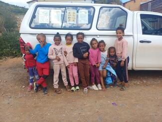 Children in Pecannutstad.