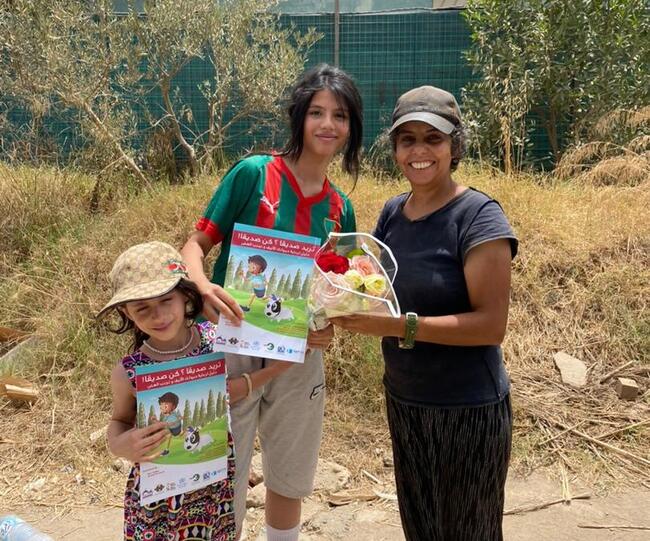 AOAR with Want a Friend booklets