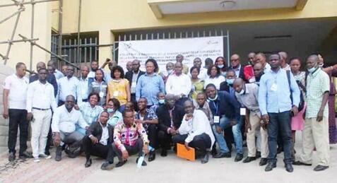 Group photo, GARC surveillance tools training, DRC 2022