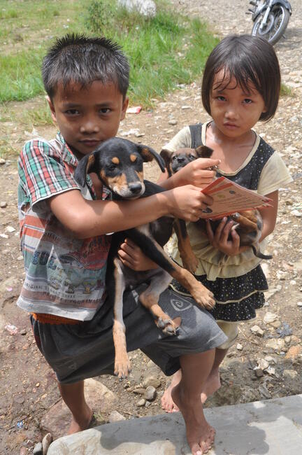 Children with dog in Nias Island